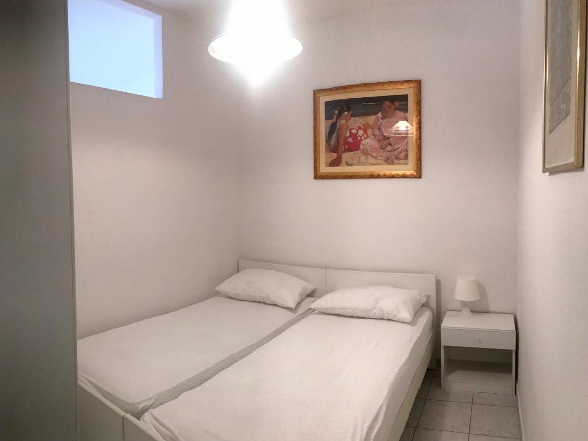 Leda Apartment